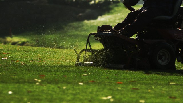 Mowing the Golf Course